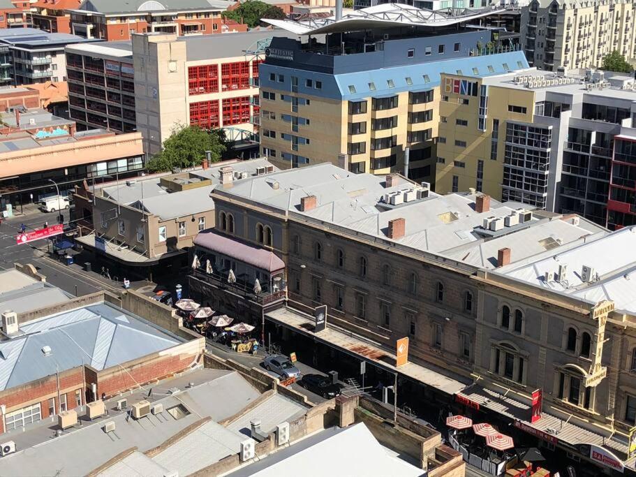 Tindy'S City Pad Adelaide Exterior photo